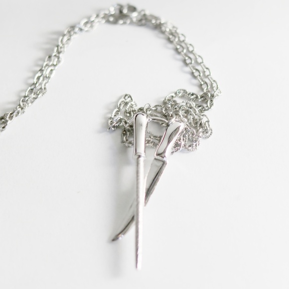 Chefs Knife w/ Knife Sharpener Silver Necklace New - Picture 1 of 2